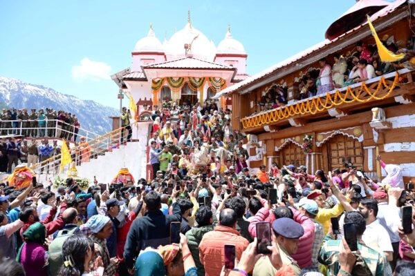CharDhamYatra2025 Began, Gangotri and Yamunotri Temples Doors Opened CharDhamYatra2025, Gangotri and Yamunotri Temples Doors Opened,
