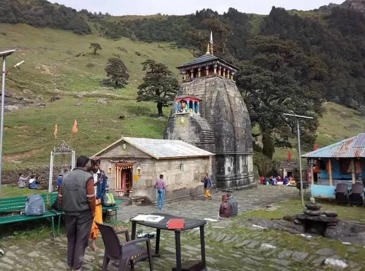 #Madmaheshwar_Temple,#मद्महेश्वर,भगवान शिव की नाभि का पूजन,#Panch Kedar, #बूढ़ा_मदमहेश्वर, #मदमहेश्वर #महमहेश्वर_मन्दिर#Budha Madmaheshwar, #Budha Madmaheshwar Temple,