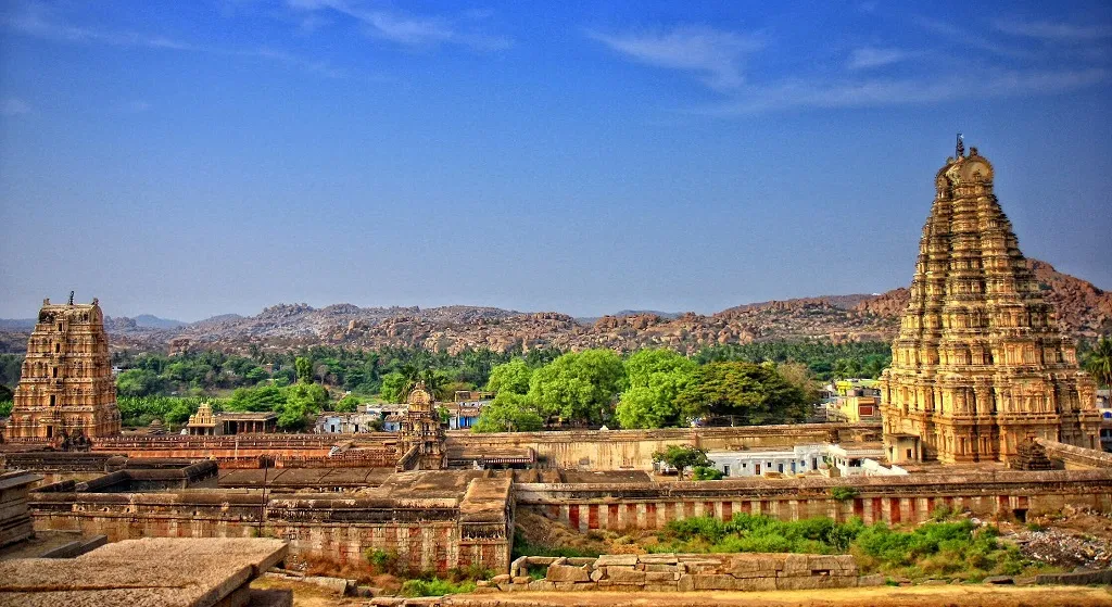 #VirupakshMandir, कुरूप आंखों वाले शिव का धाम, 'विरूपाक्ष मन्दिर',