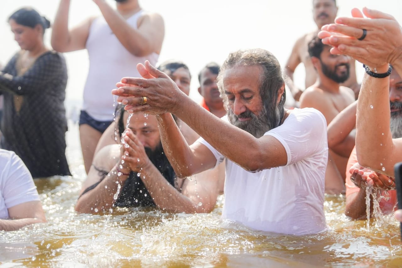 mahakumbh-2025, sri-sri-ravi-shankar,